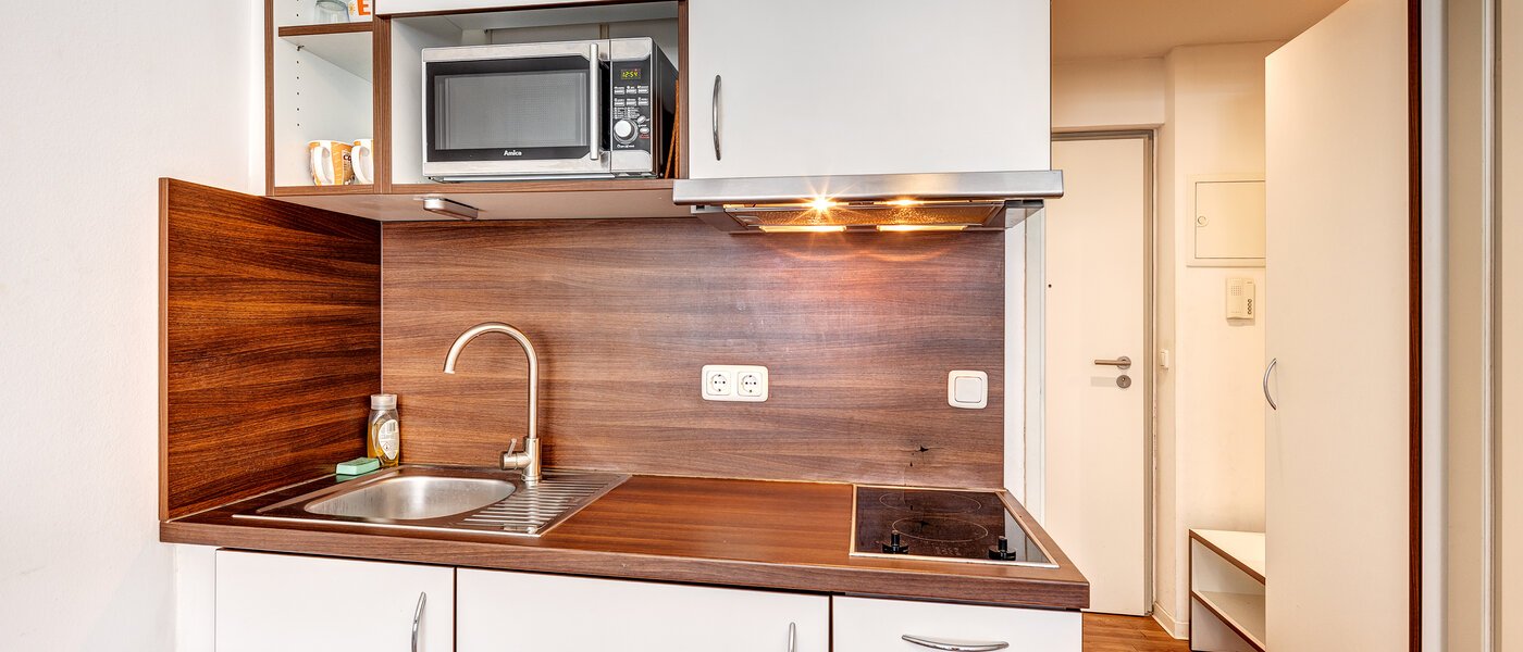 Wohnung München Milbertshofen 01 Küche 13431