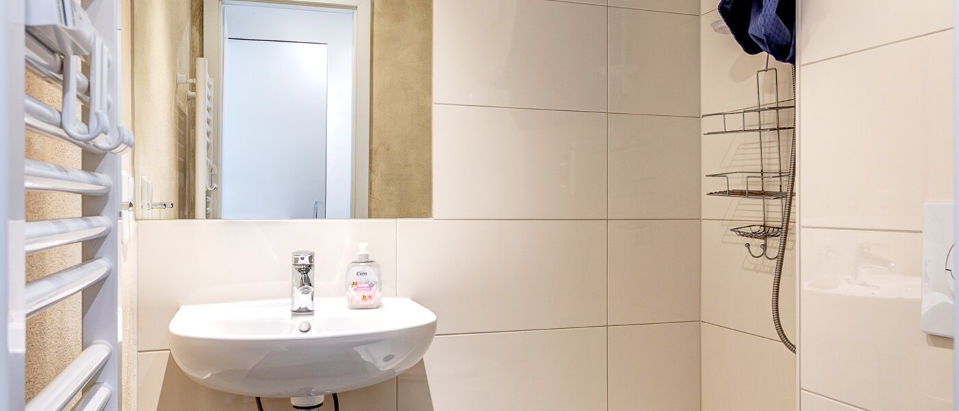 Wohnung München Milbertshofen 01 Badezimmer 13431