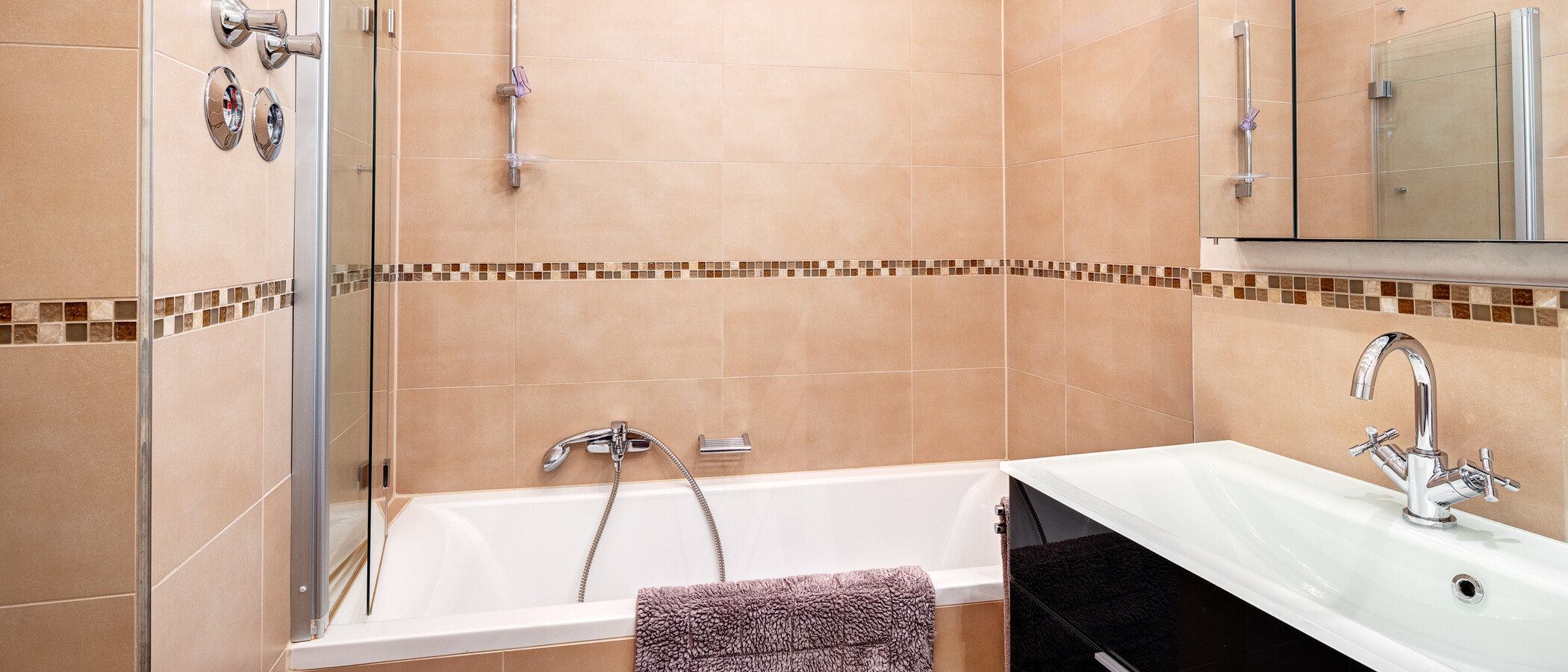 Wohnung München Altstadt 01 Badezimmer 13437