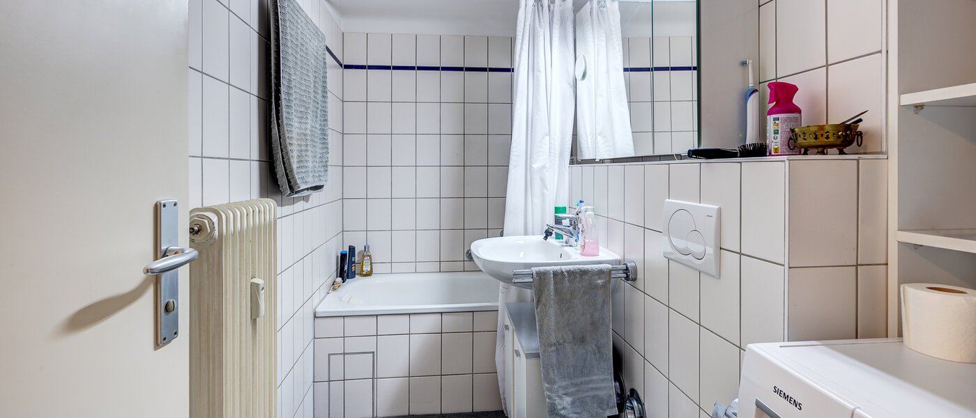 Wohnung Ottobrunn 01 Badezimmer 13449