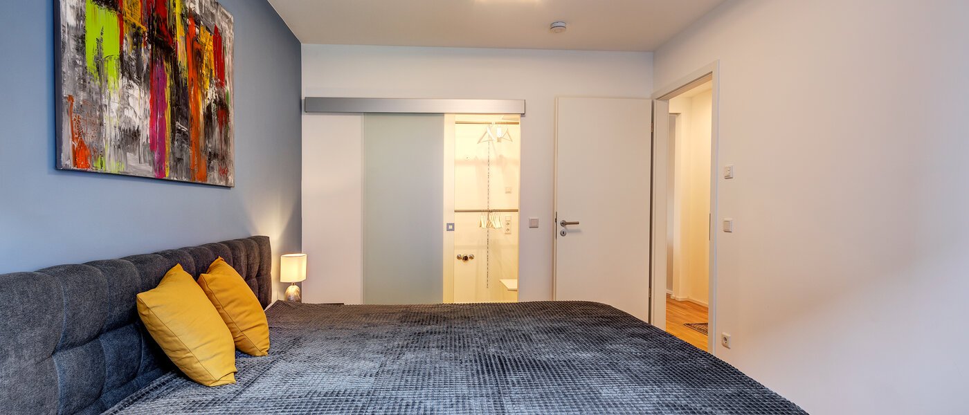 Wohnung München Moosach 03 1. Schlafzimmer 13450