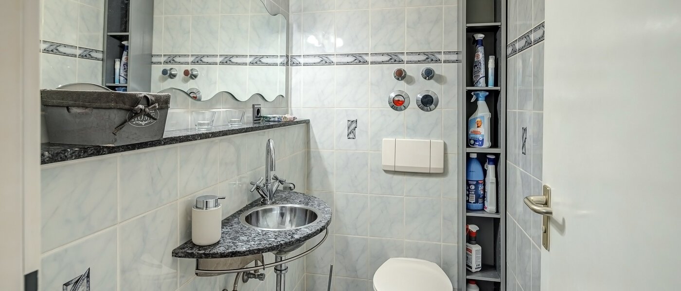 Wohnung Poing 01 Gäste-WC 13482