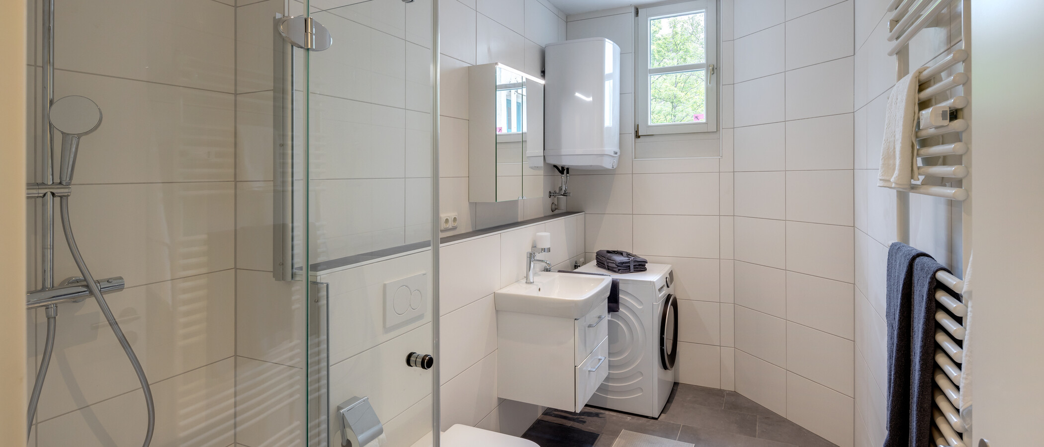Wohnung Grasbrunn 01 Badezimmer 13493