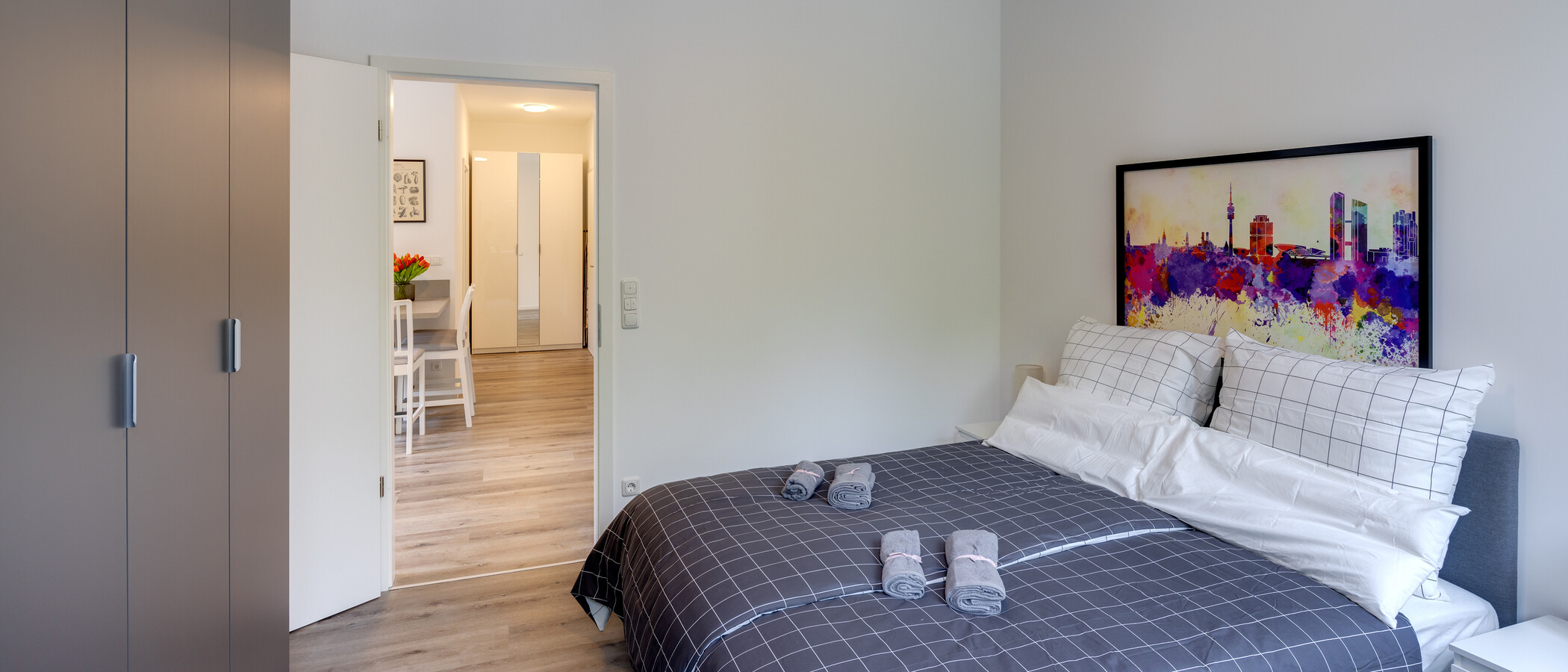 Wohnung Grasbrunn 02 1. Schlafzimmer 13493