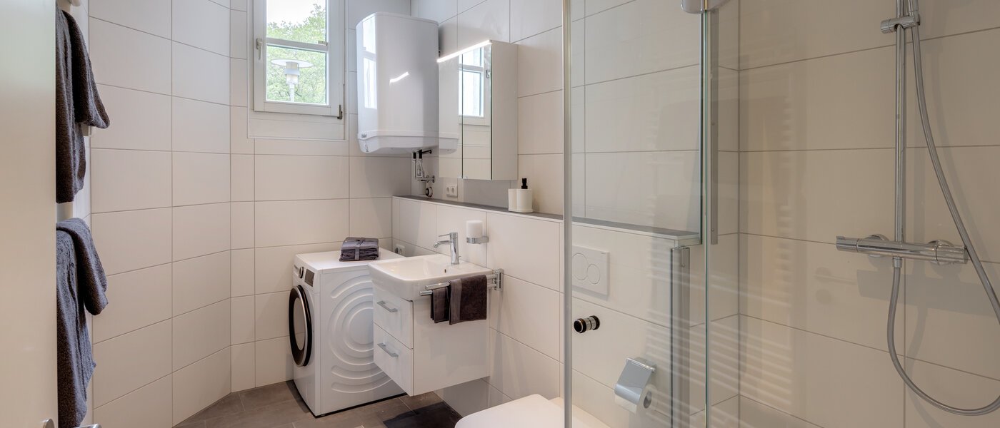 Wohnung Grasbrunn 01 Badezimmer 13494