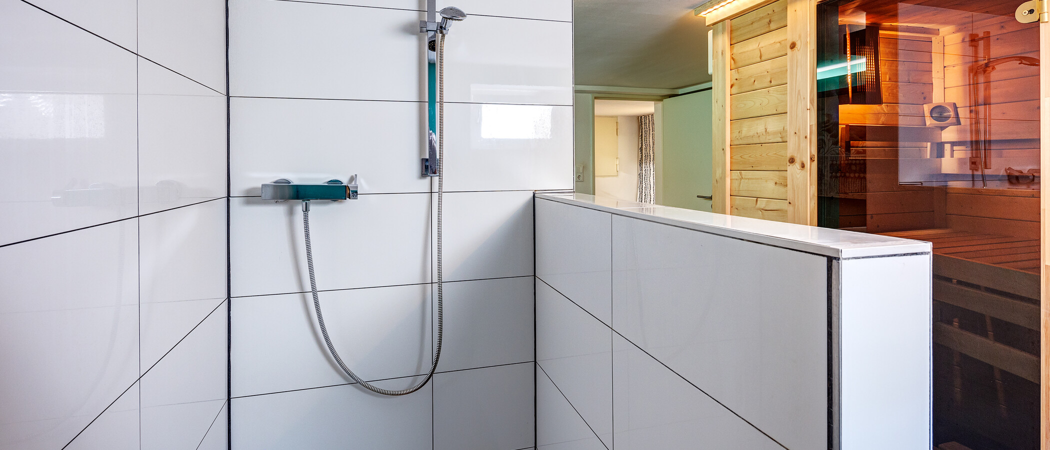 Doppelhaushälfte Gauting 01 2. Badezimmer 13500