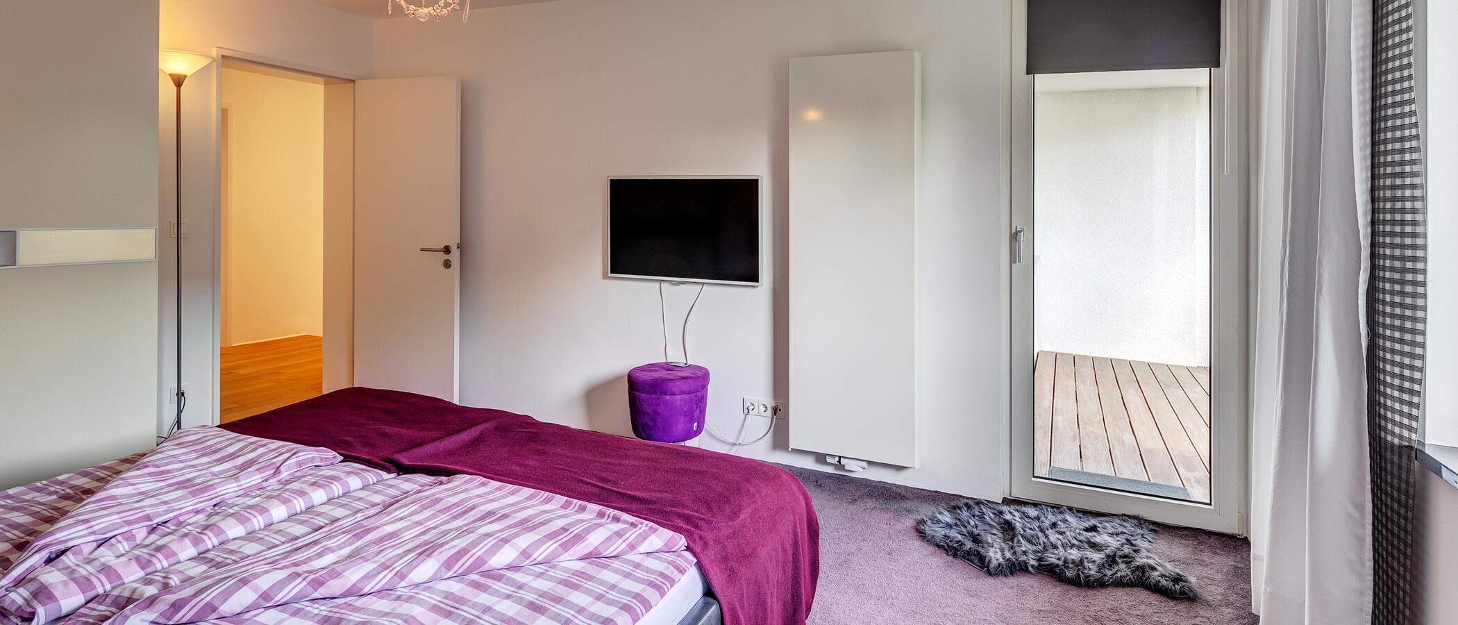 Doppelhaushälfte Gauting 03 1. Schlafzimmer 13500
