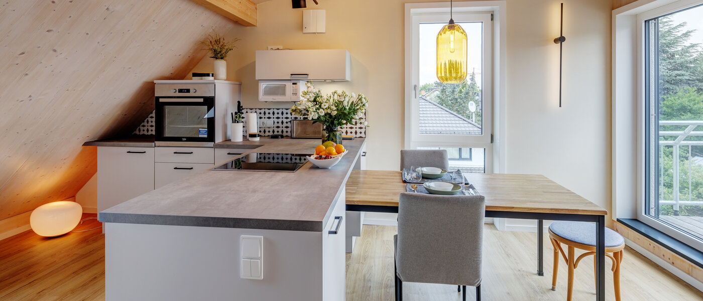 Dachgeschosswohnung München Berg am Laim 01 Küche 13504