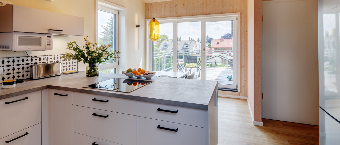 Dachgeschosswohnung München Berg am Laim 04 Küche 13504