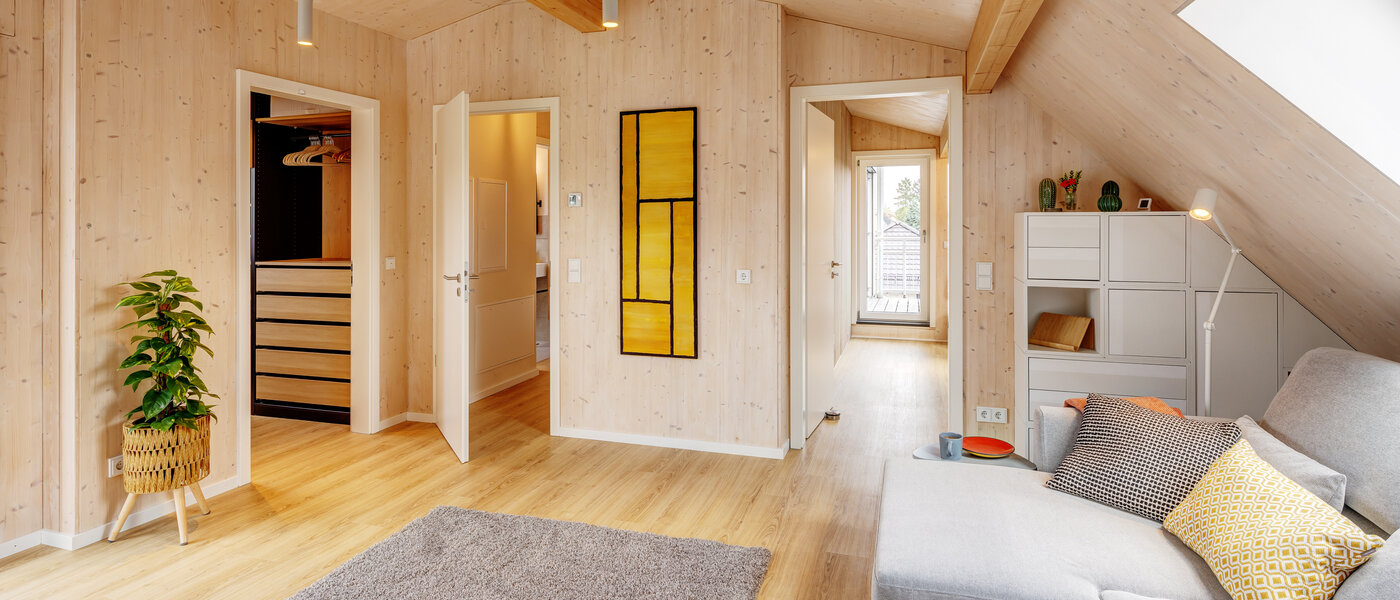 Dachgeschosswohnung München Berg am Laim 03 Wohnbereich 13504