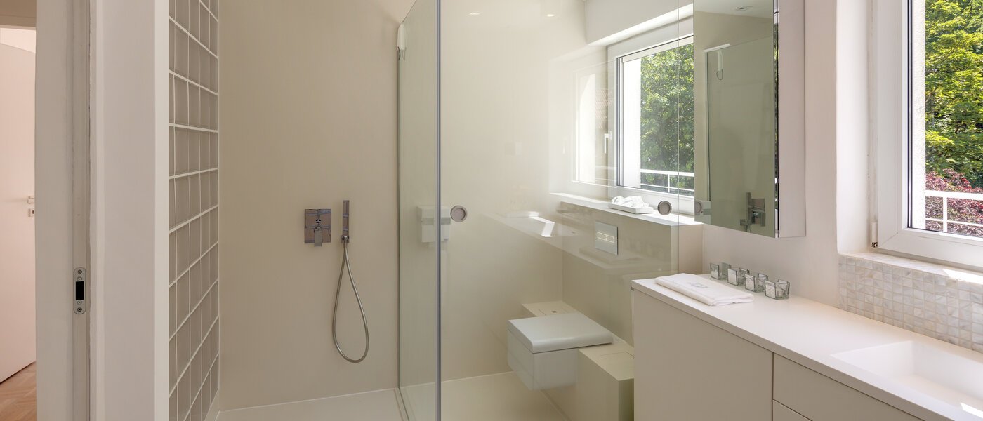 Penthousewohnung Unterhaching 01 Badezimmer 13549