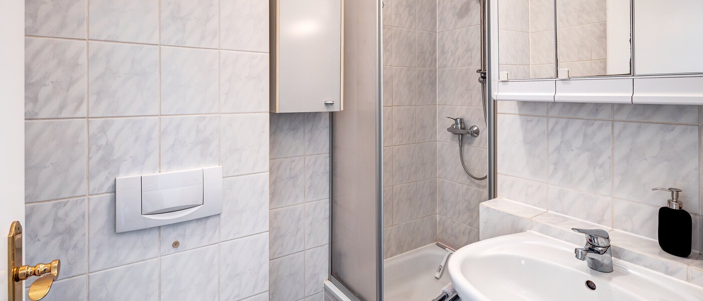 Wohnung München Obermenzing 01 Badezimmer 13578