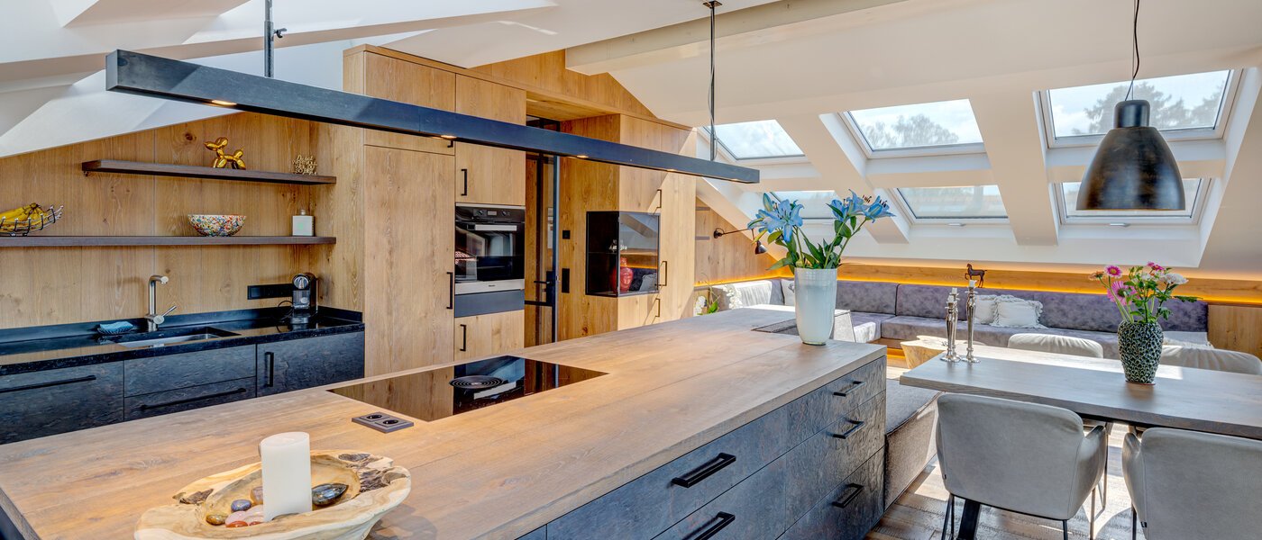 Dachgeschosswohnung Holzkirchen 01 Küche 13582