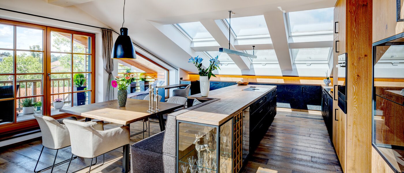 Dachgeschosswohnung Holzkirchen 02 Küche 13582