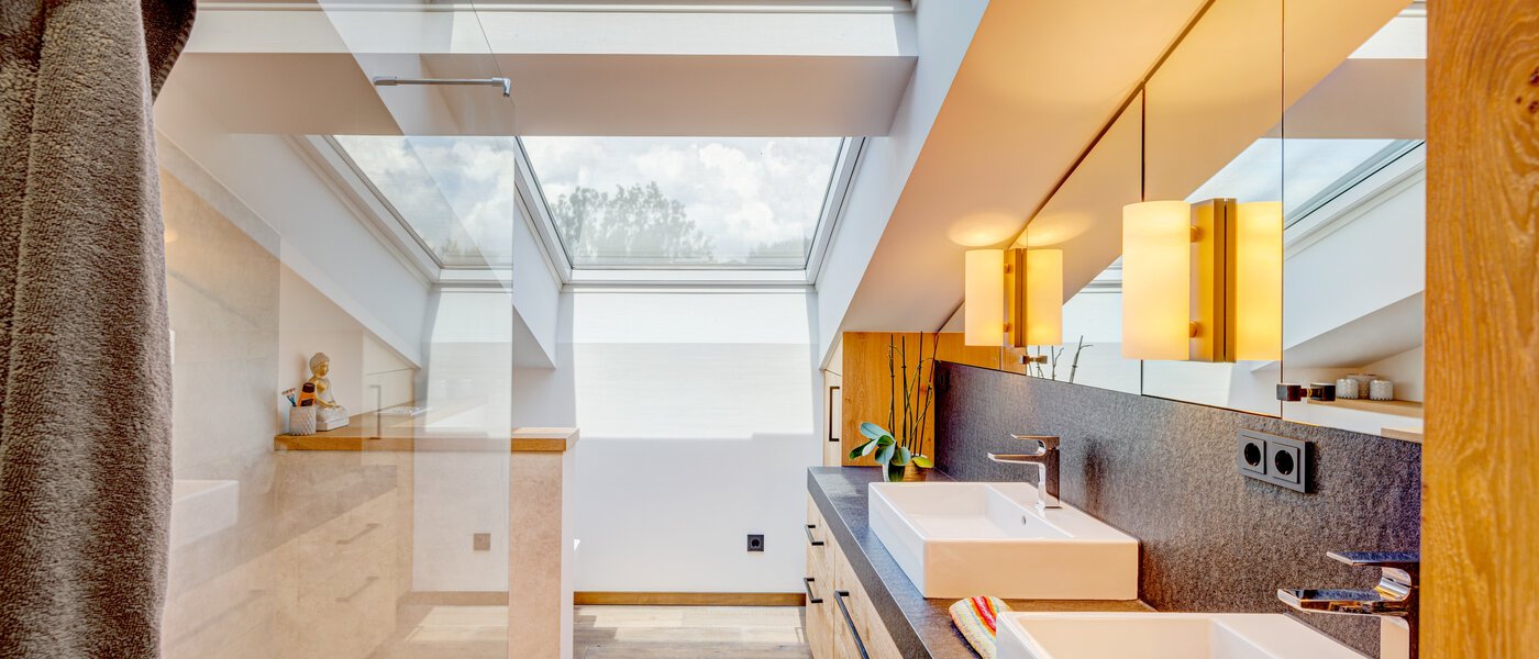 Dachgeschosswohnung Holzkirchen 03 Badezimmer 13582