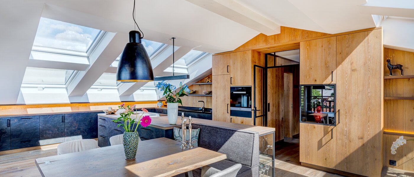 Dachgeschosswohnung Holzkirchen 05 Wohnbereich 13582