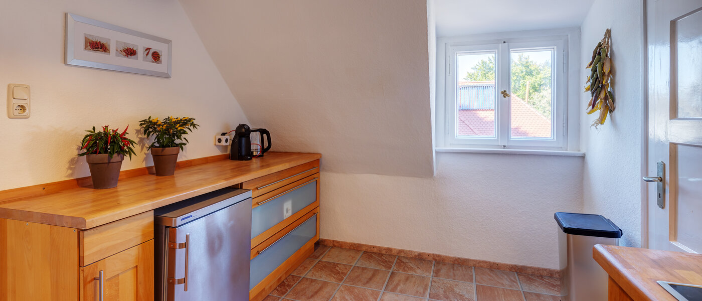 Dachgeschosswohnung München Nymphenburg 03 Küche 13654