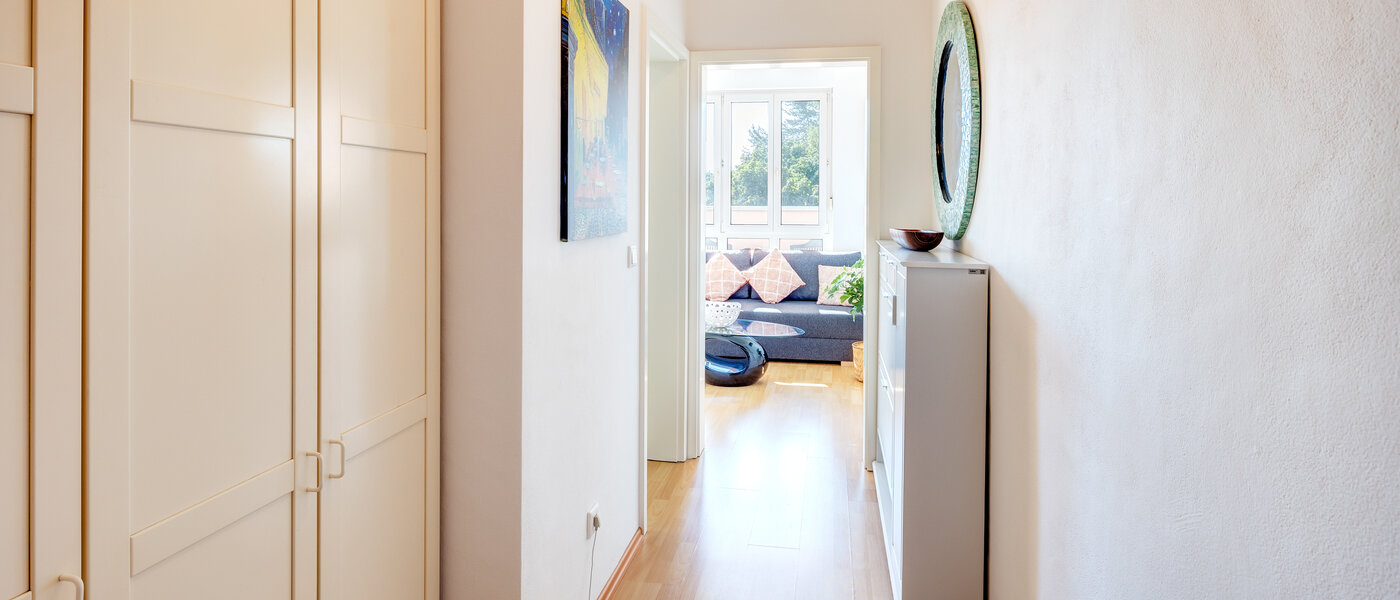 Dachterrassenwohnung München Neuperlach 01 Flur/Gang 13658