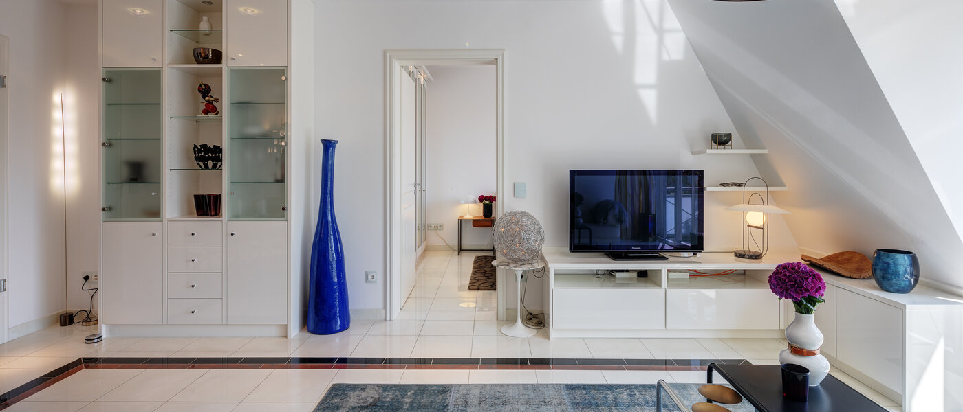 Dachgeschosswohnung München Solln 06 Wohnzimmer 13669