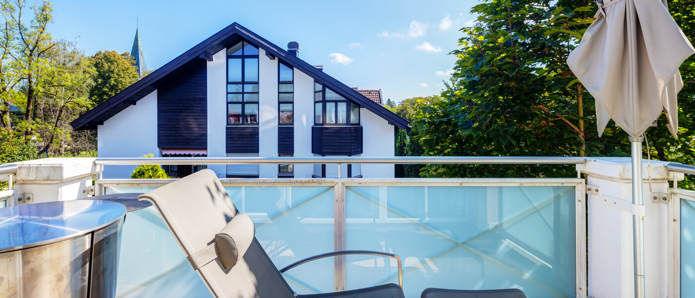 Dachgeschosswohnung München Solln 02 1. Balkon 13669