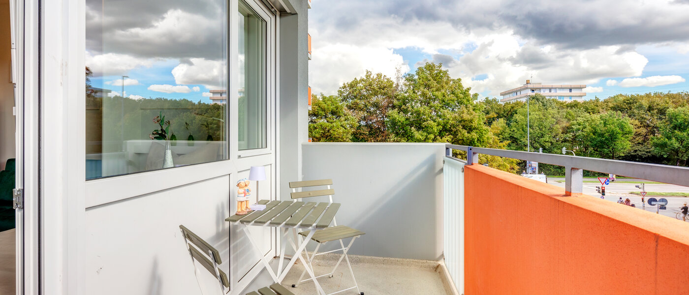 Apartment München Am Hart 02 Balkon 13670