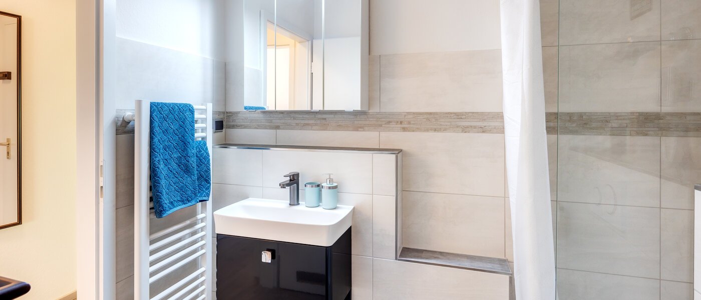 Wohnung Unterschleißheim 02 Badezimmer 13675