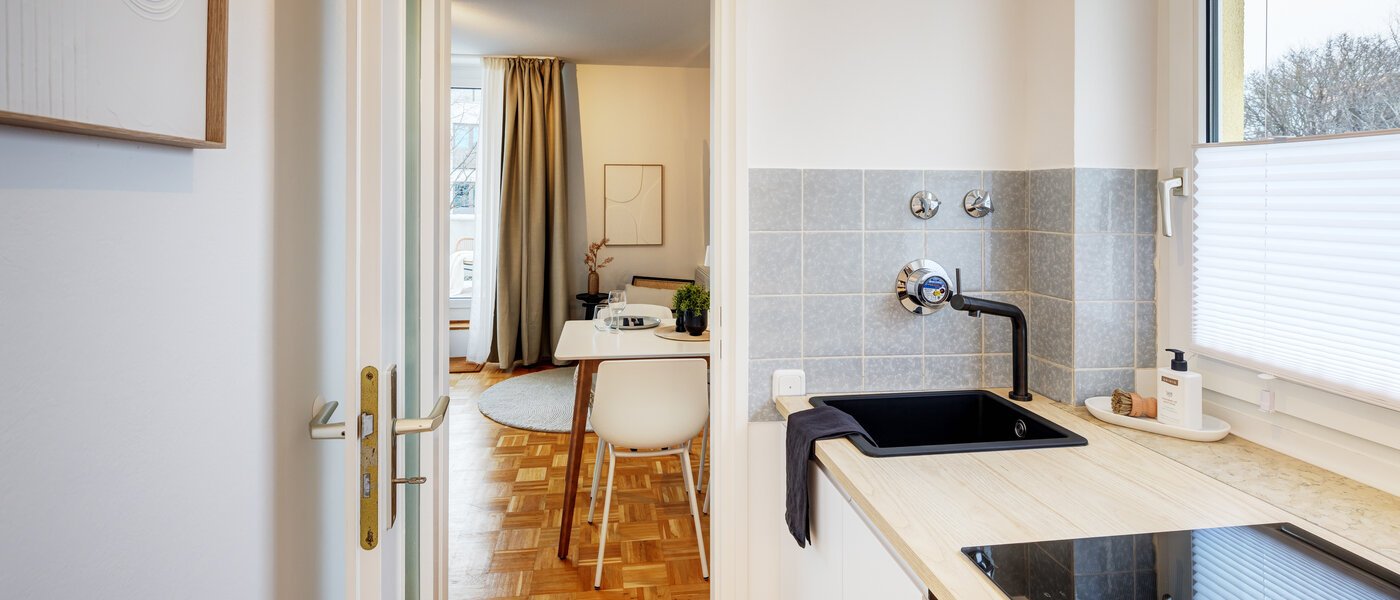 Dachterrassenwohnung München Pasing 03 Küche 13685