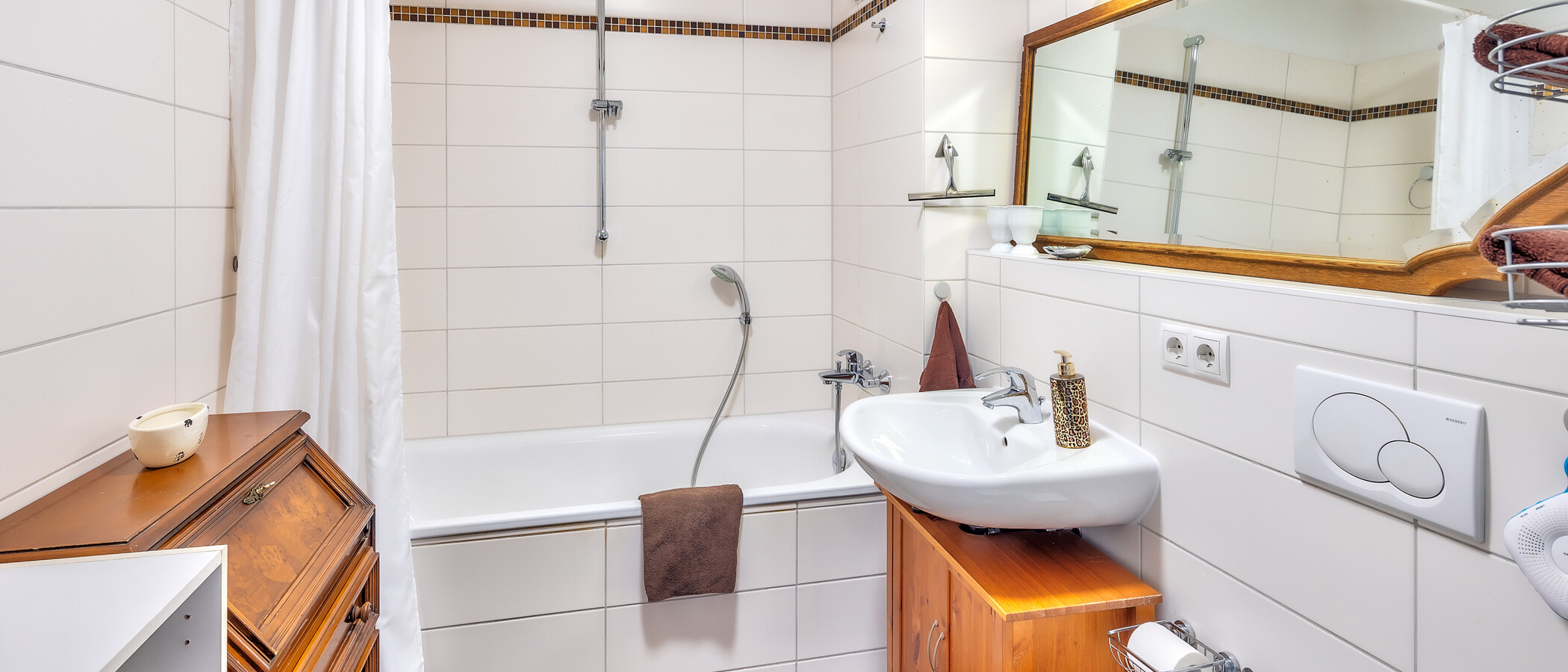 Wohnung Unterhaching 01 Badezimmer 13690