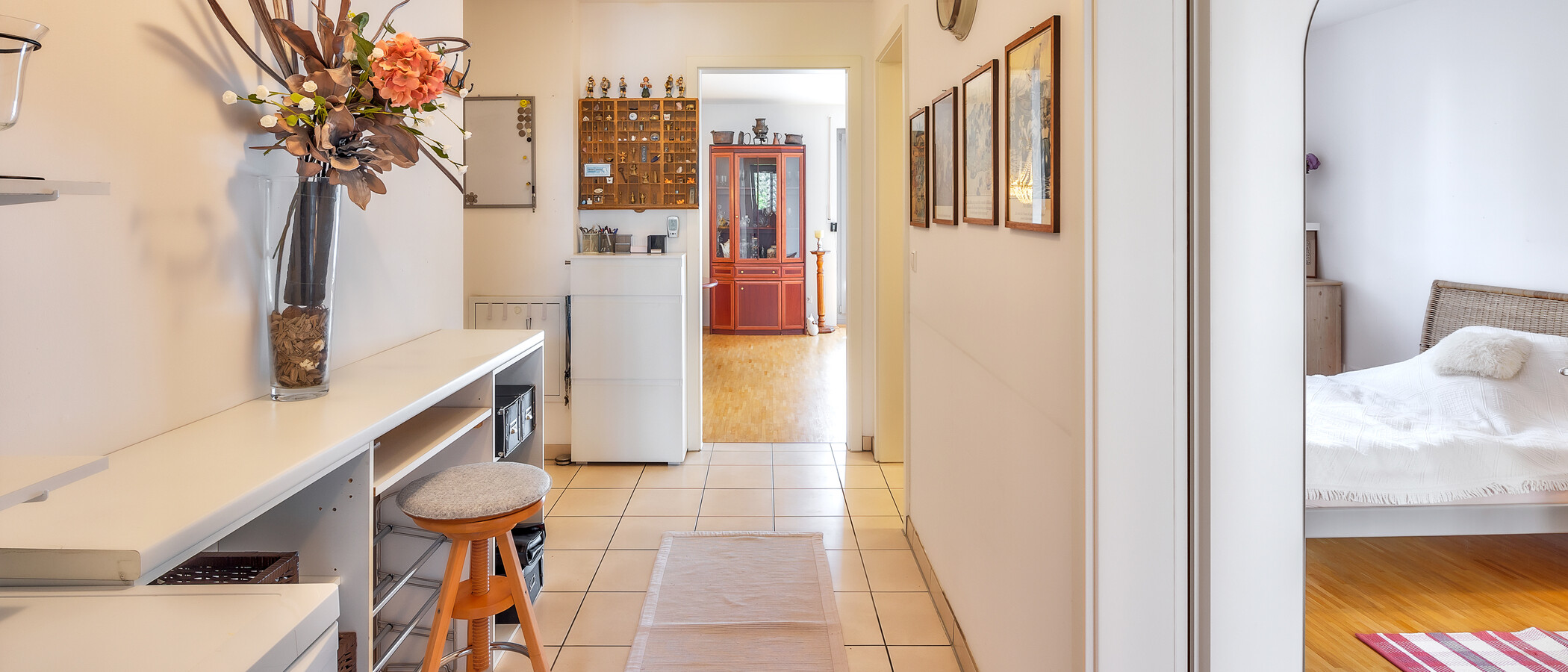 Wohnung Unterhaching 01 Flur/Gang 13690