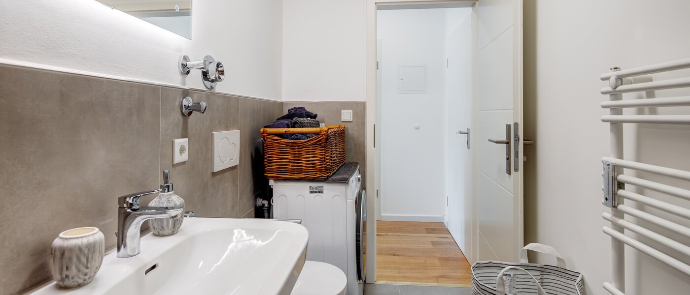 Wohnung München Solln 03 Badezimmer 13691