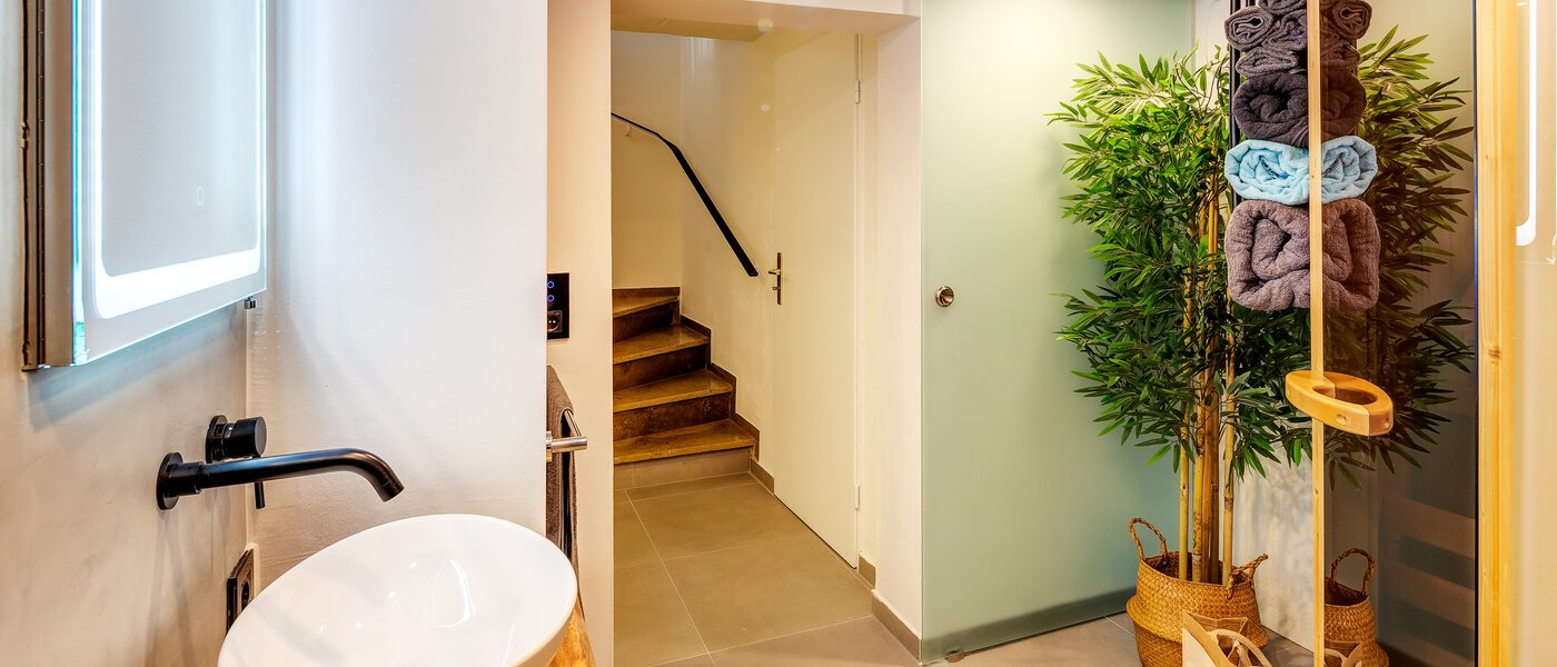 Reiheneckhaus Eichenau 03 3. Badezimmer 13696