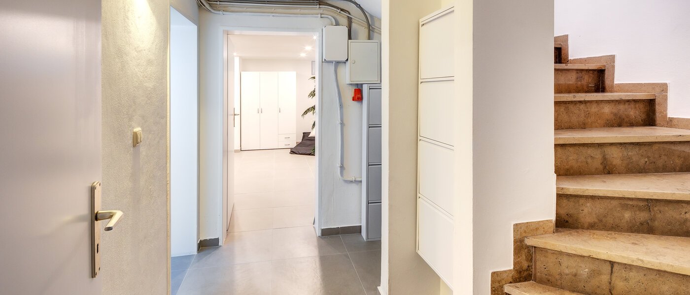 Reiheneckhaus Eichenau 04 Flur/Gang 13696