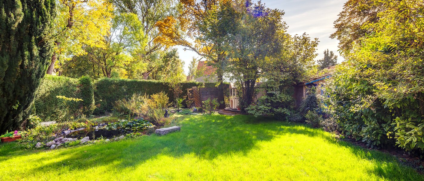 Reiheneckhaus Eichenau 01 Garten 13696