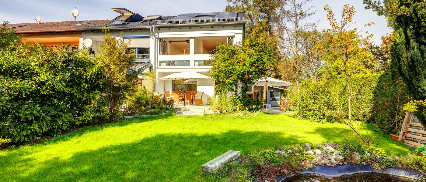 Reiheneckhaus Eichenau 03 Garten 13696