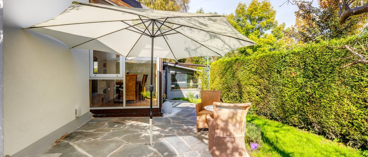 Reiheneckhaus Eichenau 05 Terrasse 13696