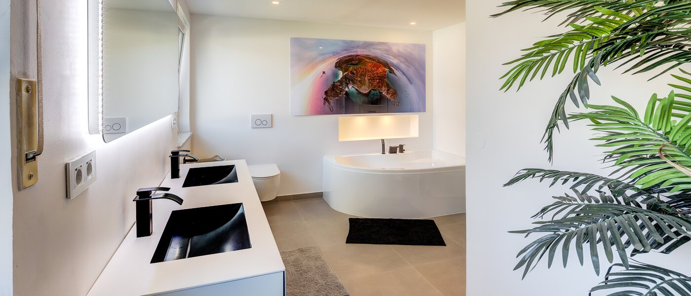 Reiheneckhaus Eichenau 04 1. Badezimmer 13696