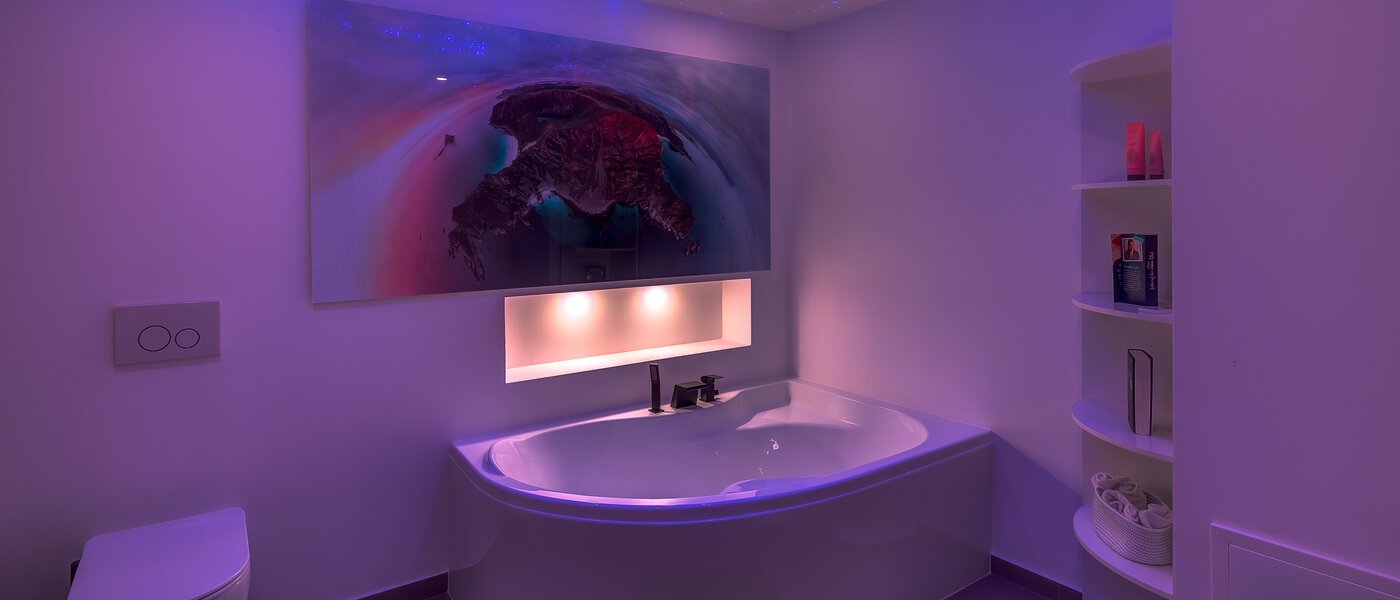 Reiheneckhaus Eichenau 05 1. Badezimmer 13696