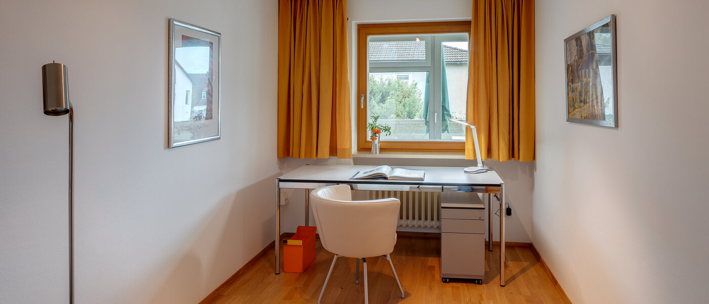 Wohnung München Forstenried 01 Arbeitszimmer 13710