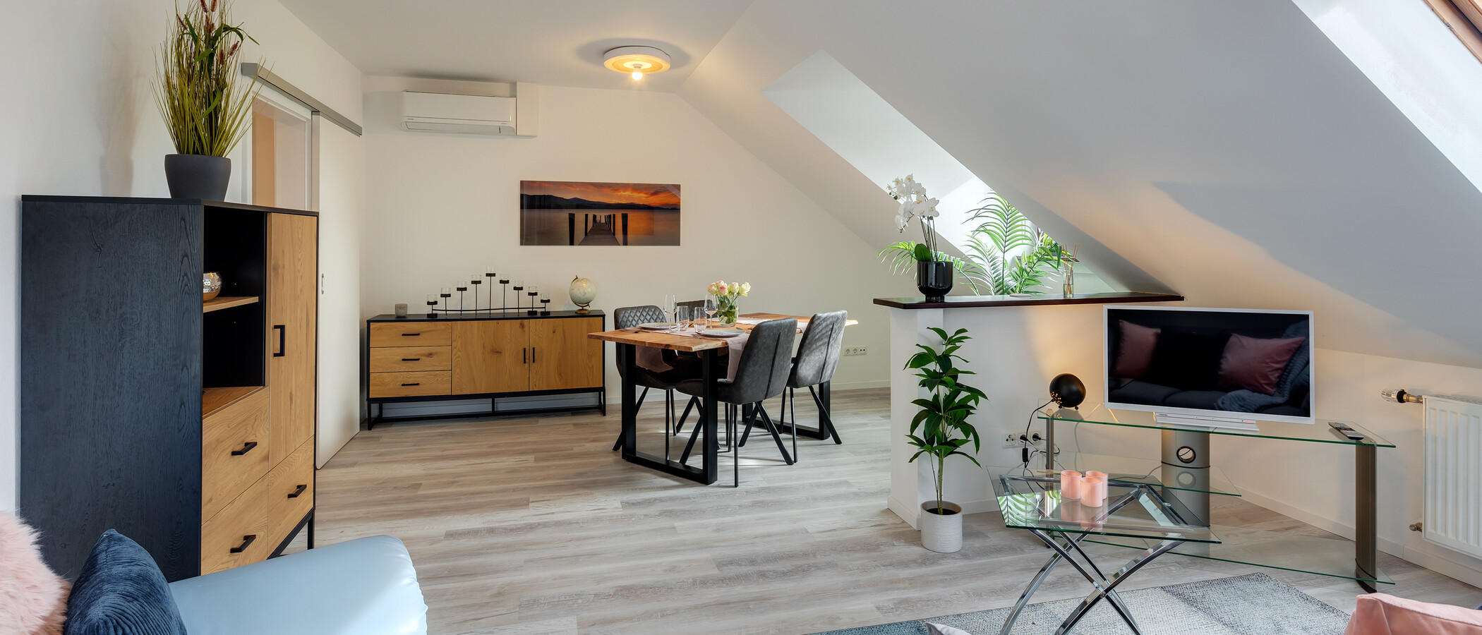 Dachgeschosswohnung Eching 03 Wohnbereich 13716