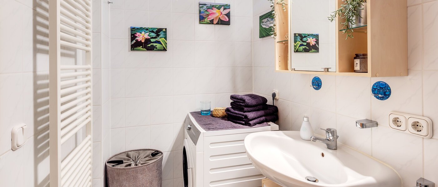 Maisonette-Galerie Wohnung Karlsfeld 03 2. Badezimmer 13717