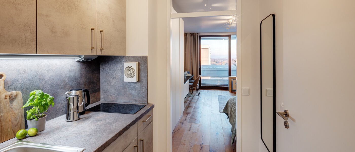 Wohnung München Arabellapark 02 Flur/Gang 13725