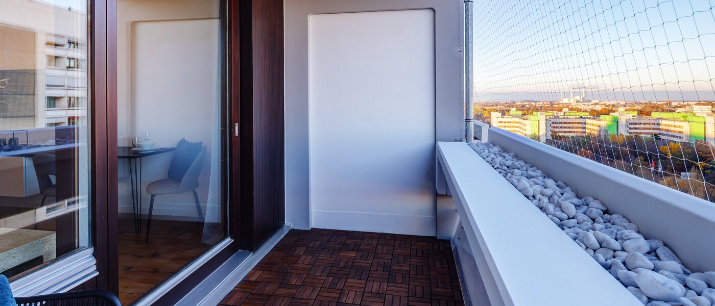 Wohnung München Arabellapark 02 Loggia 13725