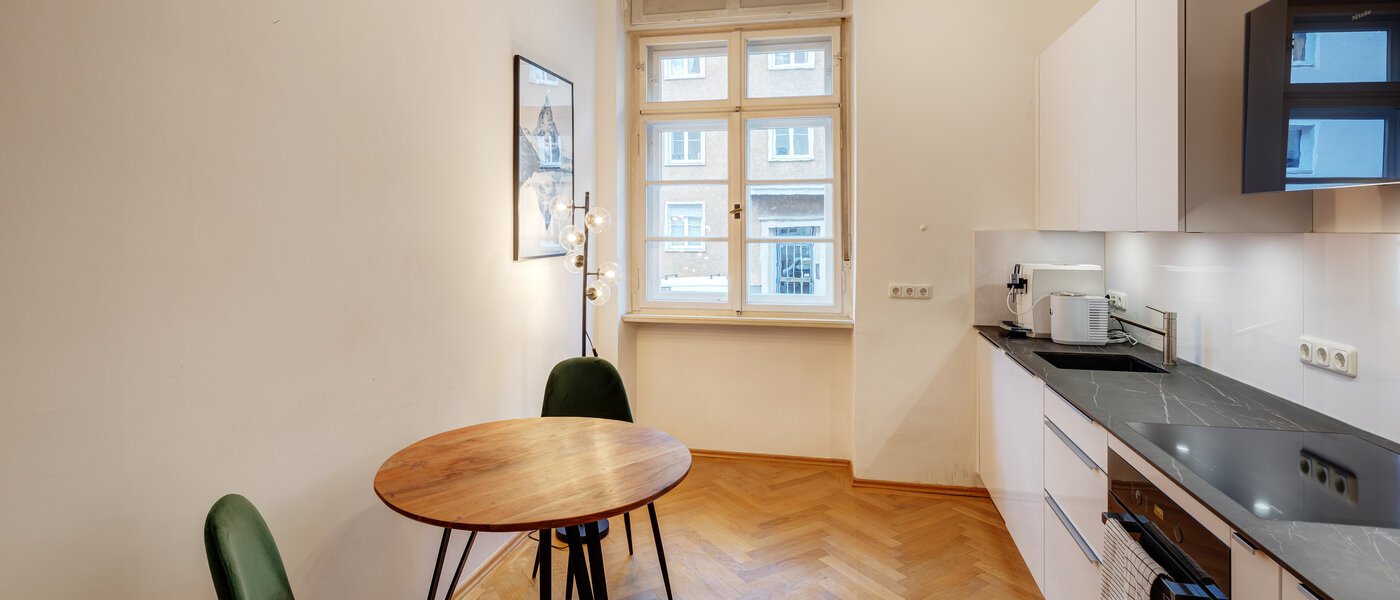 Wohnung München Maxvorstadt - Rund um den Josephplatz 02 Küche 13761