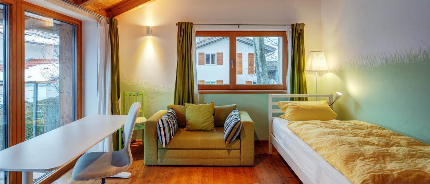 Einfamilienhaus Oberhaching 01 3. Schlafzimmer 13766