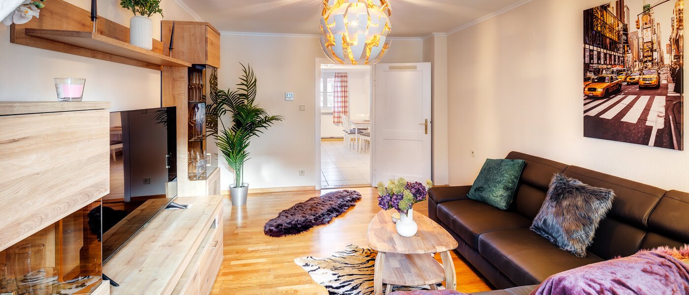 Wohnung München Neuhausen 04 Wohnzimmer 13780