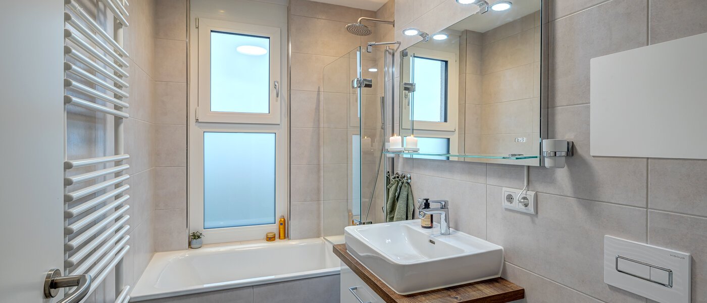 Dachterrassenwohnung München Neuaubing 01 Badezimmer 13783