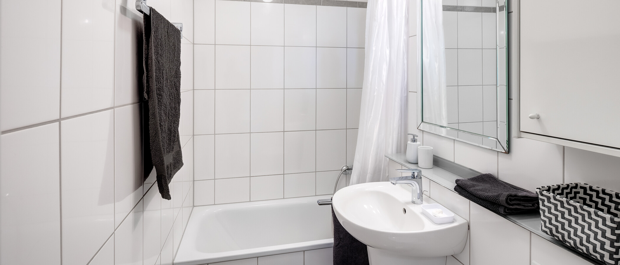 Wohnung München Maxvorstadt - Rund um den Josephsplatz 01 Badezimmer 13787