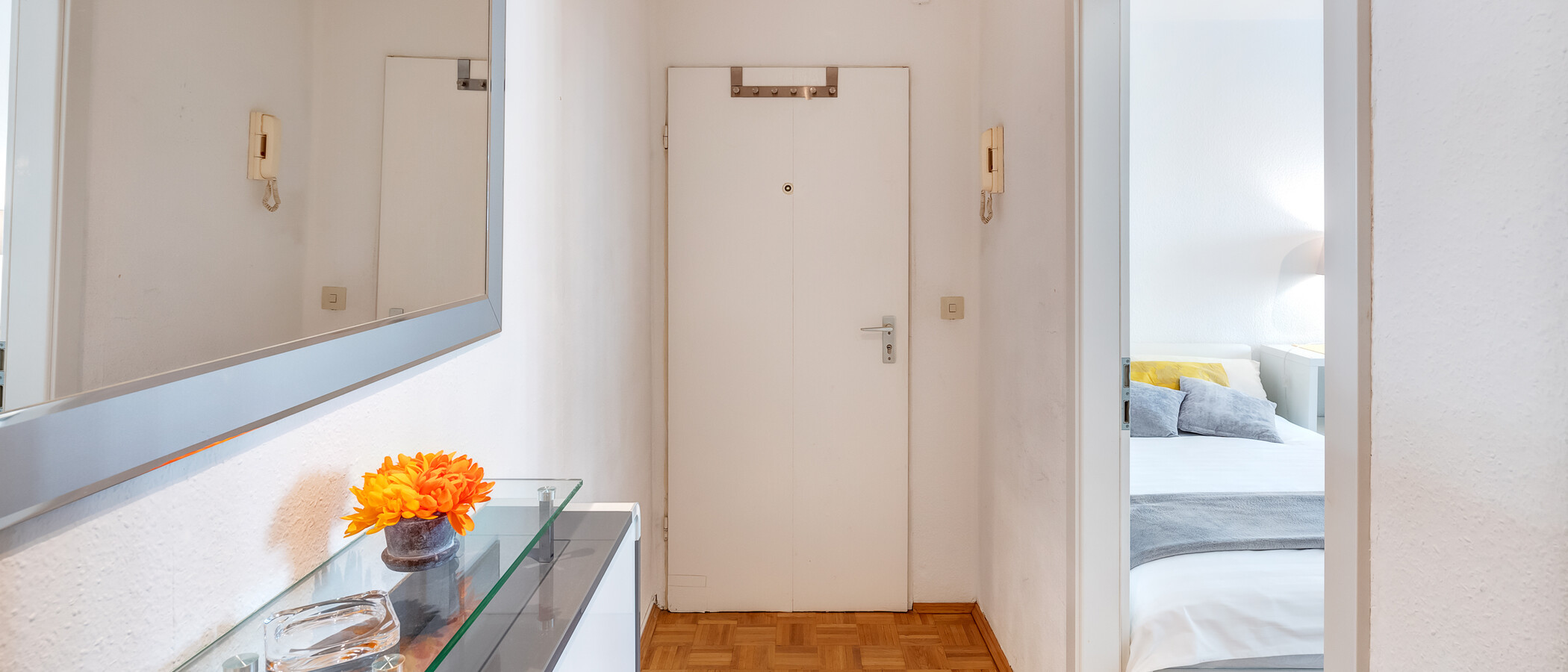 Wohnung München Maxvorstadt - Rund um den Josephsplatz 01 Flur/Gang 13787