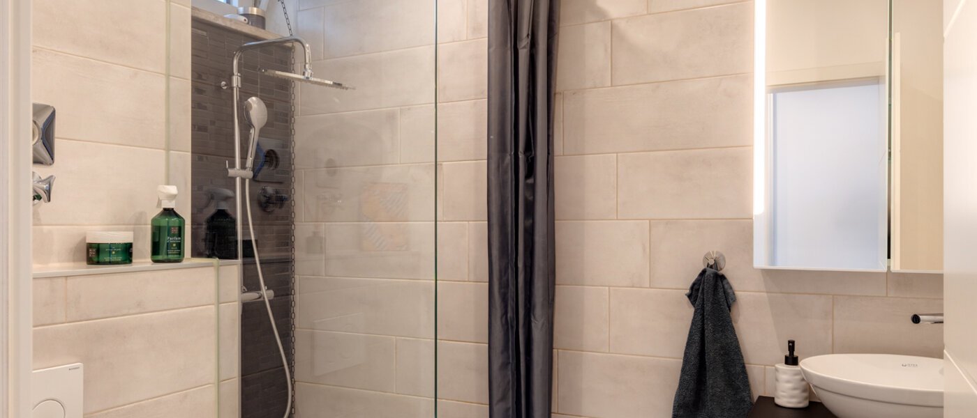 Dachterrassenwohnung München Obergiesing 01 Badezimmer 13824