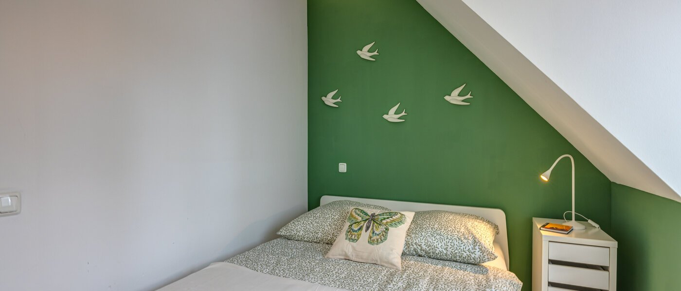 Dachgeschosswohnung München Schwabing (rechts der Leopoldstraße) 01 Schlafzimmer 13837